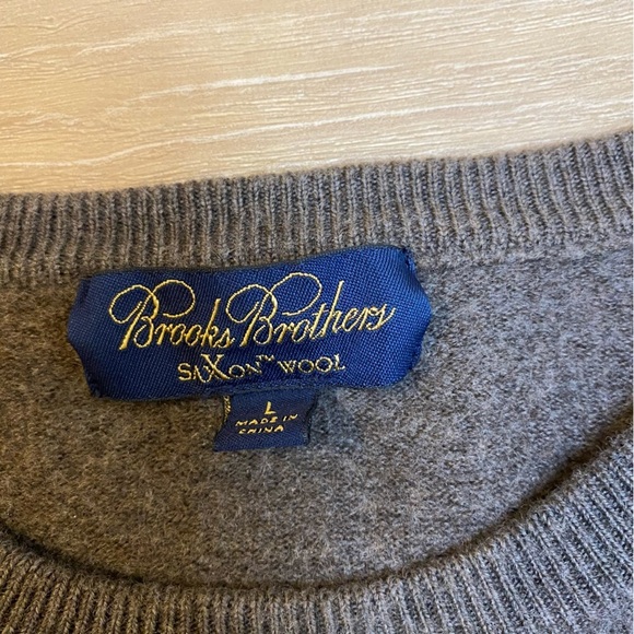 Brooks Brothers Saxon Wool sweater LARGE - Picture 2 of 2